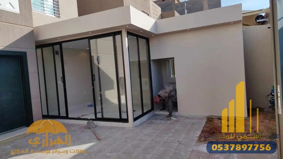 بناء وتركيب ملاحق ساندوتش بانل بالرياض | شركة القاسمي للمقاولات