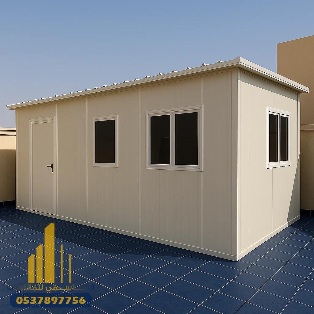 بناء ملاحق ساندوتش بانل بالرياض | شركة القاسمي للمقاولات | عازلة وسريعة التنفيذ